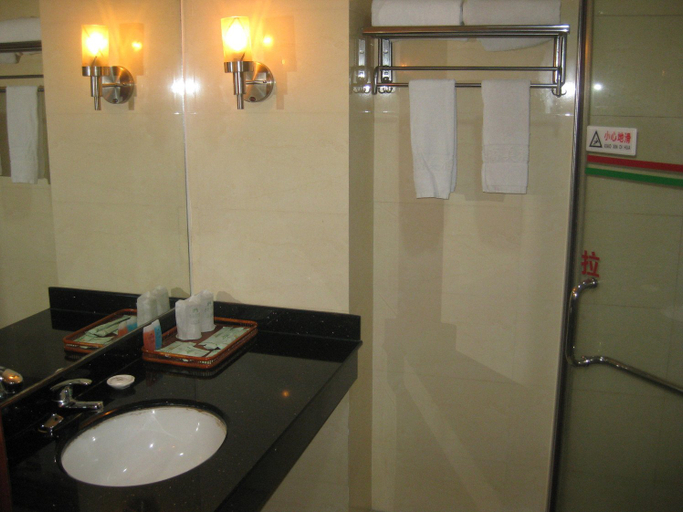 Bathroom 4, Cheermay Hotels, Dongguan