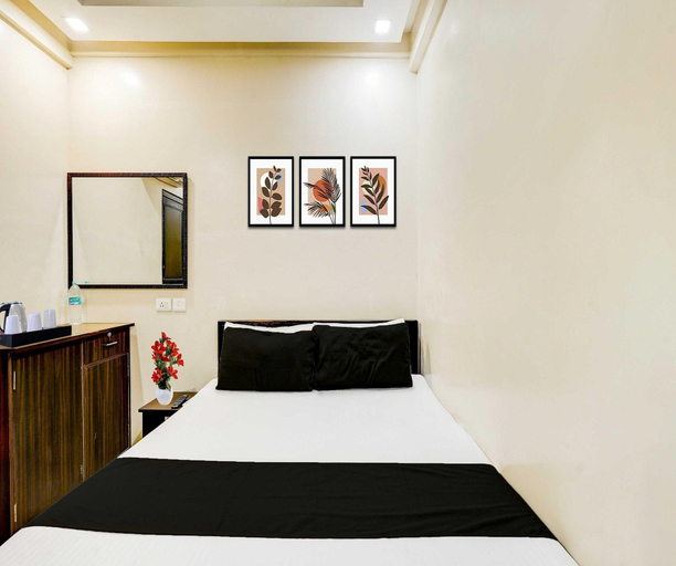 Room 3, Deluxe Room RK Residency, Coimbatore
