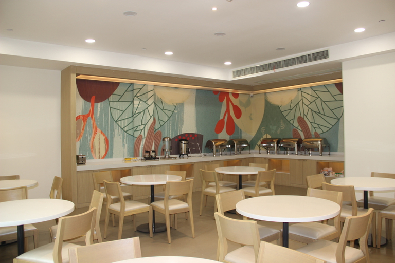 Food & Drinks 5, Hanting Hotel Haiyan Xinqiao Bei Road, Jiaxing