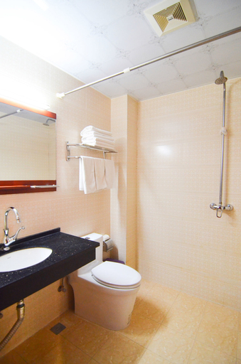 Bathroom 2, Atour Hotel (Jinma Road, Dalian Development Zone), Dalian