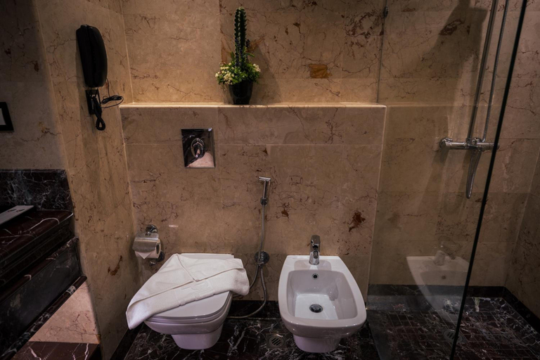 Bathroom 4, Jeddah Grand Hotel (Ex The Trident Jeddah), Jeddah