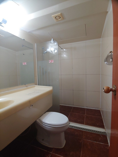Bathroom 3, Jeju Geumgangsan Condominium, Jeju