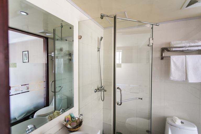 Bathroom 3, Vanyou Inn (Kunshan Railway Station Zhengyang Bridge), Suzhou