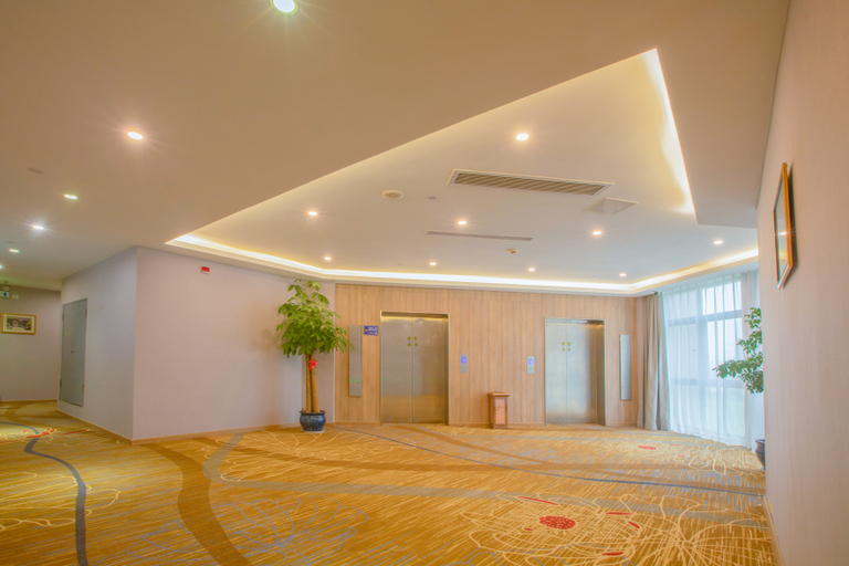 Bedroom 2, Jiaxing Edinburgh hotel, Jiaxing