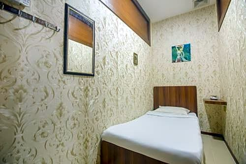 Others 3, Hotel O Rebecca's Homes, Kota Kinabalu