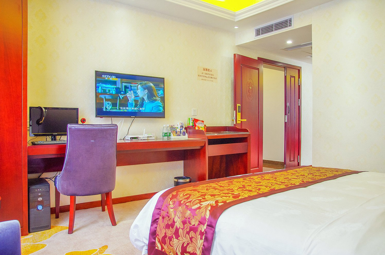Bedroom 2, Hotel Yuzun (Shanghai Plaza, Jiajiang), Leshan