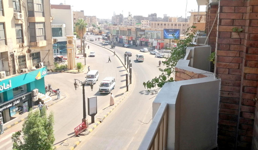 Others 5, New Radwan Hotel, Luxor railways, Luxor