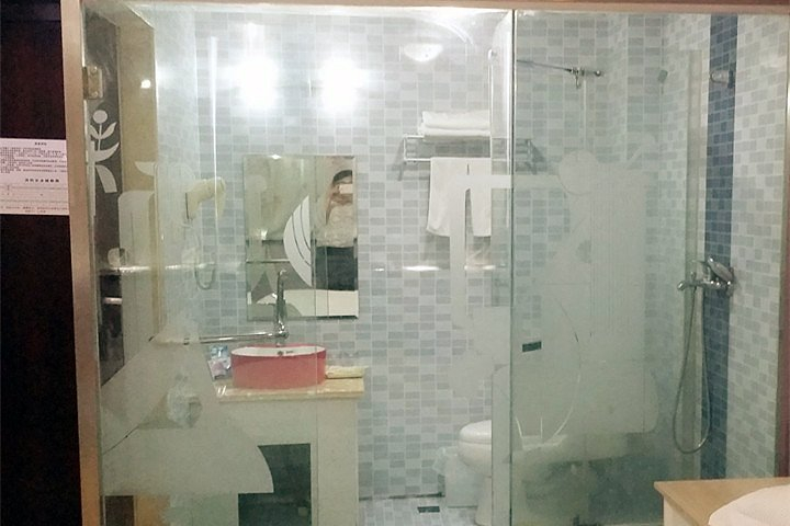 Bathroom 3, Yingsong Hotel, Shaoxing