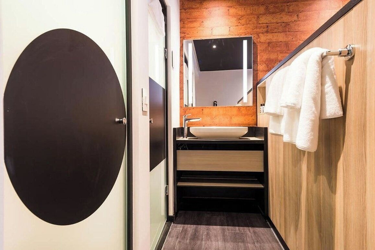 Bathroom 4, ONOMO Hotel Kigali, Nyarugenge