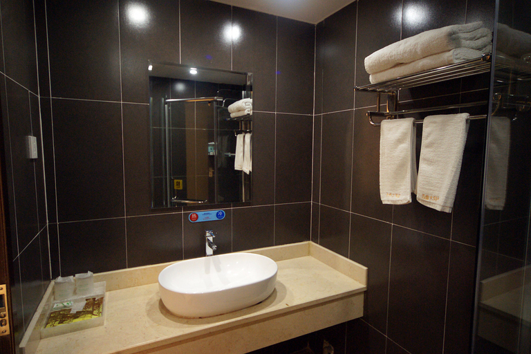 Bathroom, tiancihongyun, Nanning