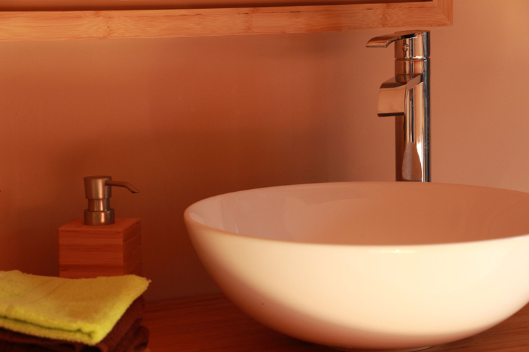 Bathroom 5, La Villanelle Chambres d Hotes et Institut Bien Etre, Doubs