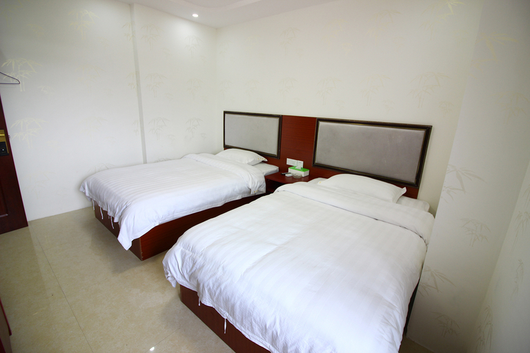 Bedroom 2, Xiangyuan Hot Spring Hotel, Chenzhou