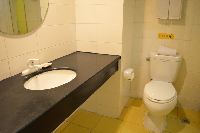 Bathroom, Hanting Hotel Cangzhou Railway Station, Cangzhou