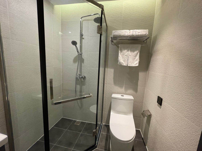 Bathroom 5, Greentown Hotel (Beijing Fengtai Railway Station Tiantan Hospital Branch), Beijing