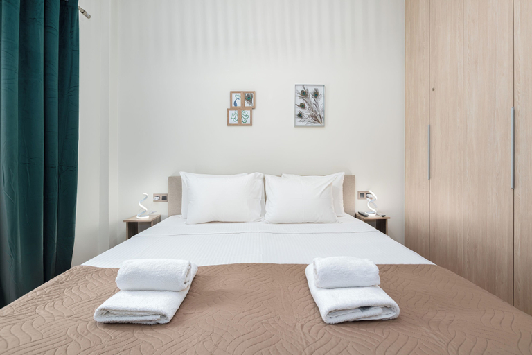 Room 3, Modern Kallithea flat - Metro-AC-WiFI, Attica