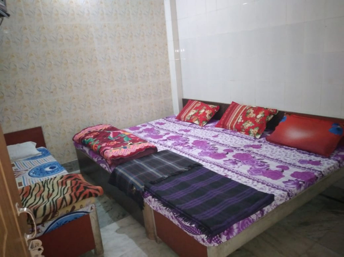 Bedroom 2, Goroomgo Gayatri Guest House Haridwar Near Railway Station and Har ki Pauri , Hardwar