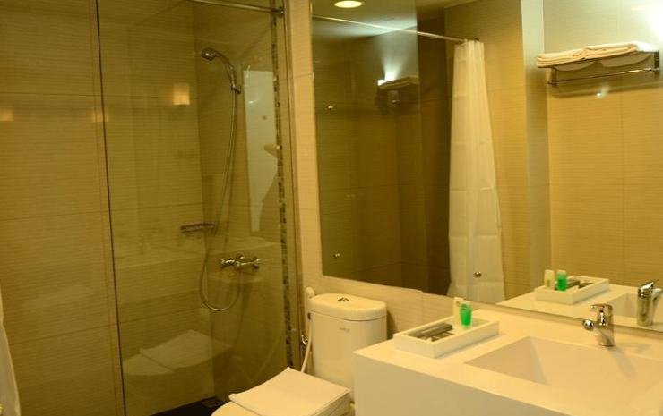 Bathroom, Wisma Chandra, Bandar Lampung