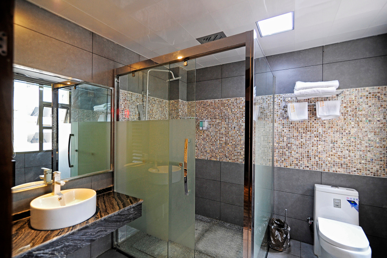 Bathroom 3, Smart Town. Lotus Garden Hotel, Guiyang