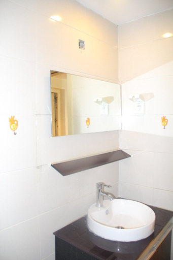 Bathroom 2, Huijia Business Hotel, Jinan