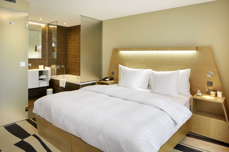 Bedroom 3, Campus Hotel Hertenstein, Luzern