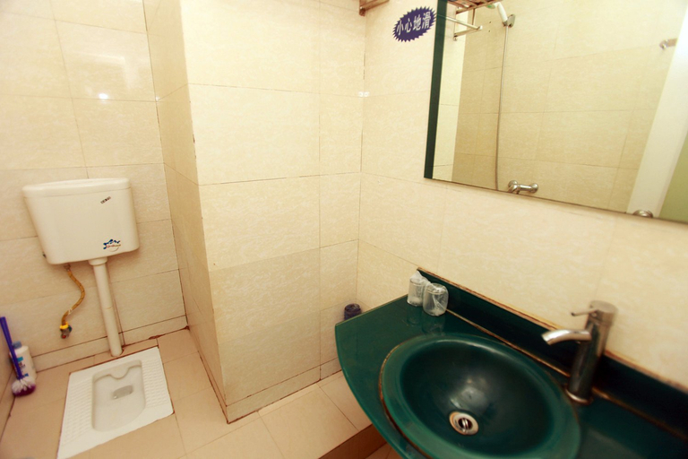 Bathroom 2, Jinyangguang Business Hostel (Chengdu Main Branch), Chengdu