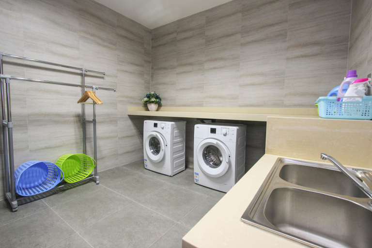 Bathroom 2, Homeinn Plus Hotel (Hangzhou Wanda Plaza Auto City), Hangzhou