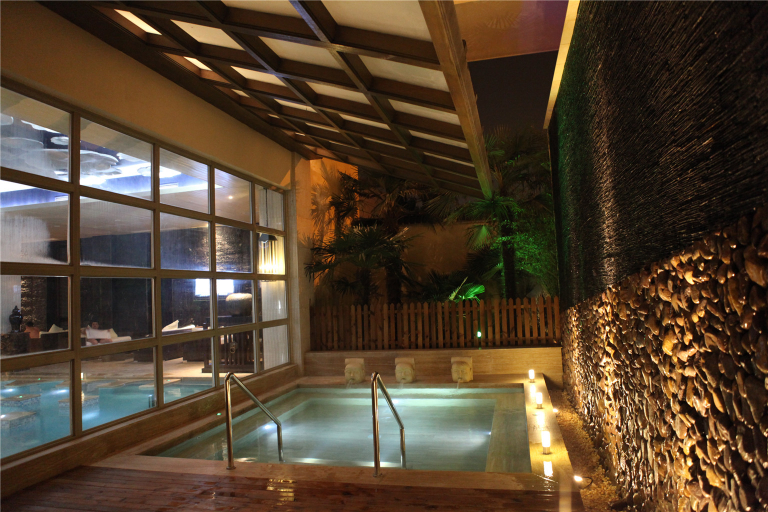 Sport & Beauty 2, Shuiyu Hot Spring Holiday Hotel, Zhumadian