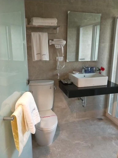 Bathroom 4, Full Moon Resort, Pingtung