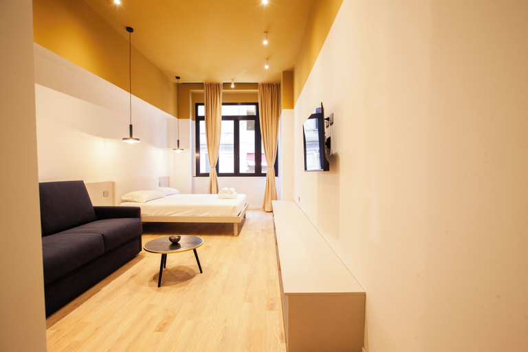Others 5, CVM 19, Milano