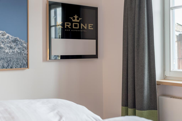 Bedroom 2, アルペンホテル クローネ, Ostallgäu
