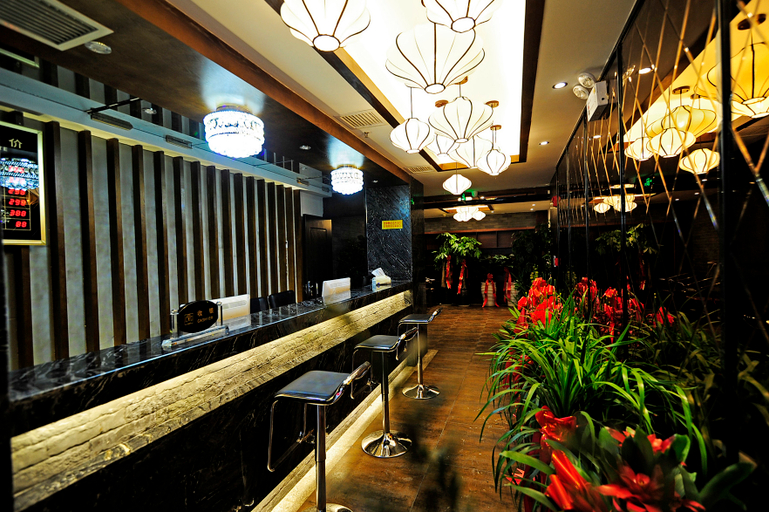 Food & Drinks 4, Smart Town. Lotus Garden Hotel, Guiyang