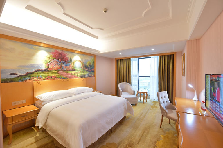 Bedroom 2, Vienna International Hotel Guangxi Baise High-speed Railway Station, Baise