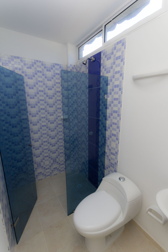 Bathroom, Palma Linda Covenas by Bernalo Hotels, Tolú