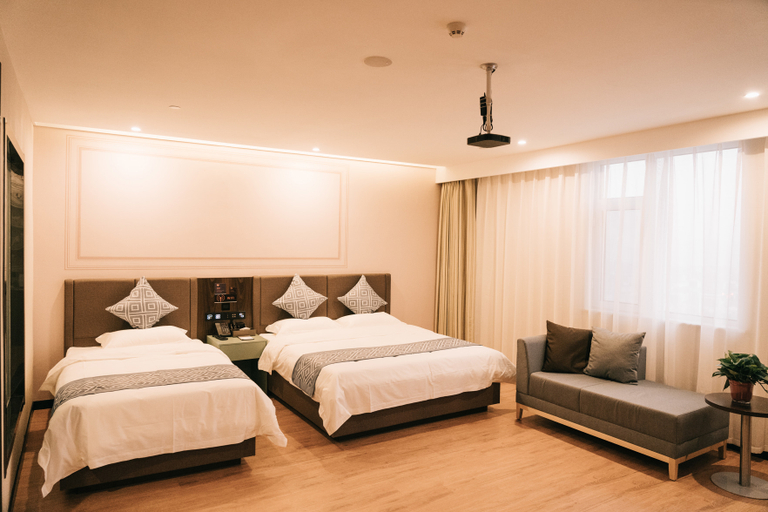 Bedroom 2, ゴーメイホテル(), Zibo
