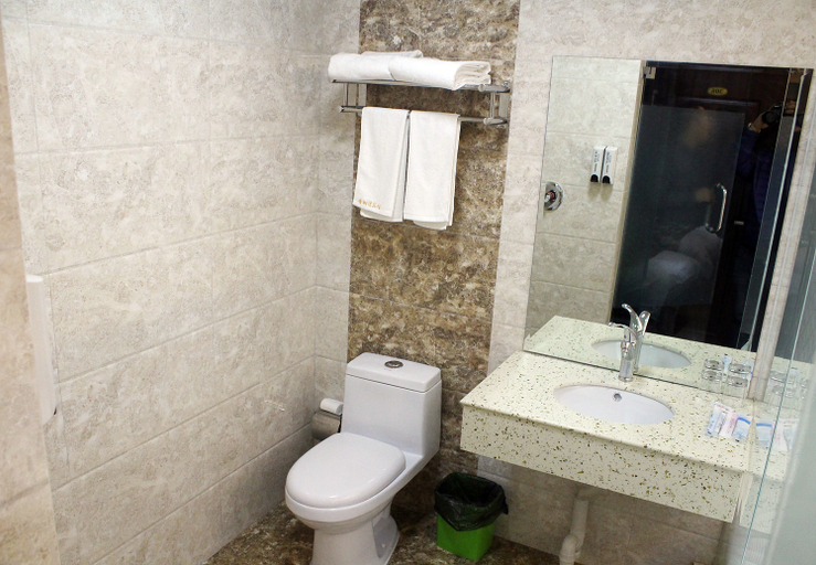 Bathroom 2, Harbin Xiangshuwan Hotel (Sun Island), Harbin