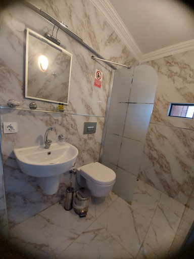Bathroom 4, Adali Pansiyon, Bozcaada