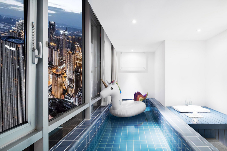 Sport & Beauty 5, Chongqing White High Altitude Designer Jiangjing Hotel, Chongqing