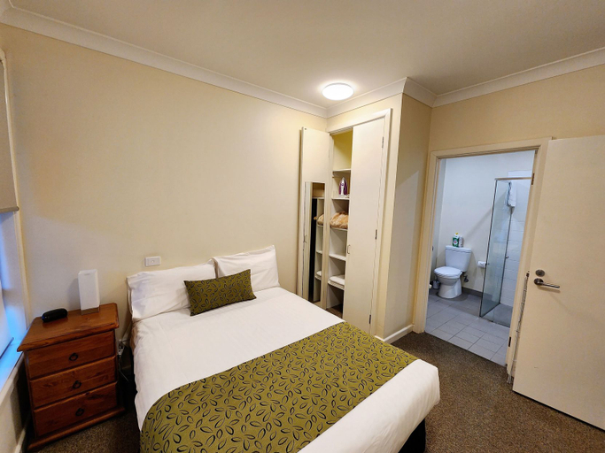 Bedroom 2, Mary MacKillop Spirituality Centre, Melbourne, Melbourne