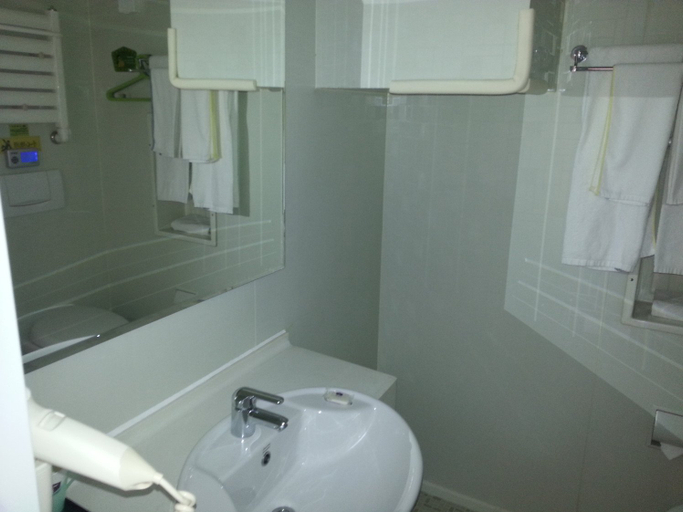 Bathroom 2, ホーム インホテル(), Shenyang