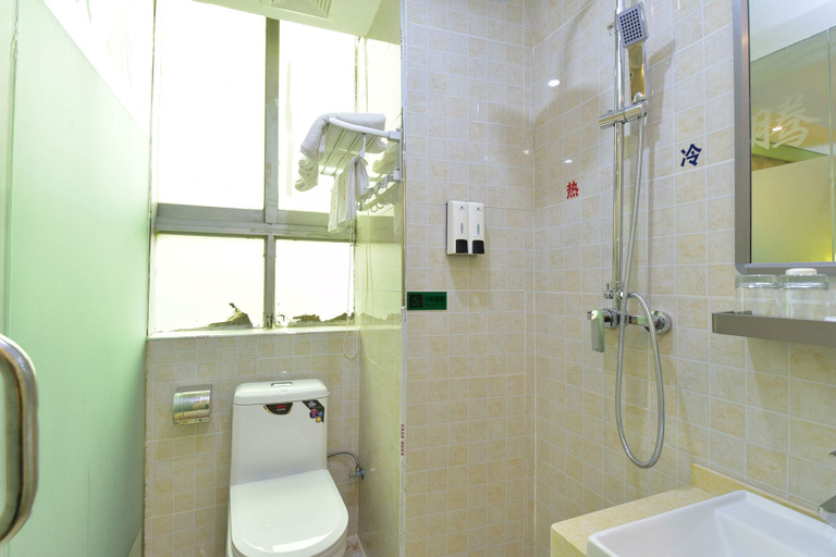 Bathroom, Longteng Hotel (Sungang Subway Station), Shenzhen