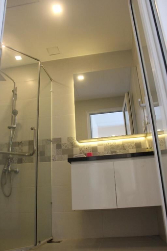 Bathroom 4, Scenic Valley Apartment, District 7