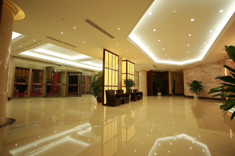 Others 3, ホテル（）, Lishui