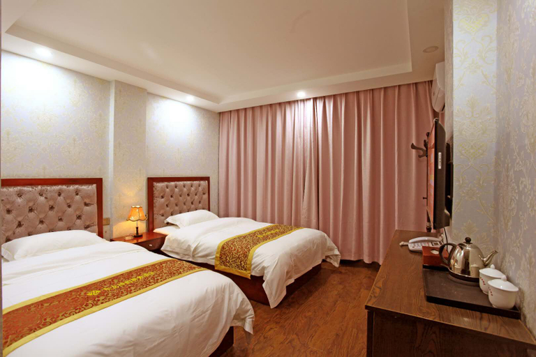 Bedroom 2, Dongnv Shenyun Boutique Hotel, Garzê Tibetan