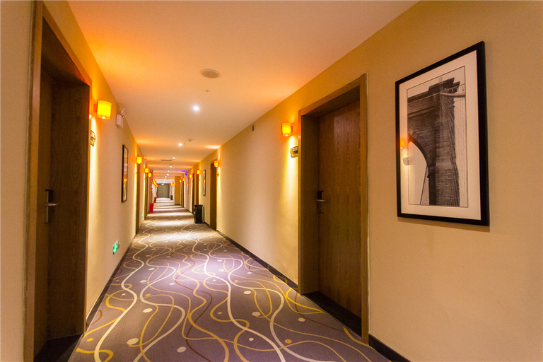 Others 2, 7 Days Premium (Zhengzhou Fangte Green Expo Park), Zhengzhou