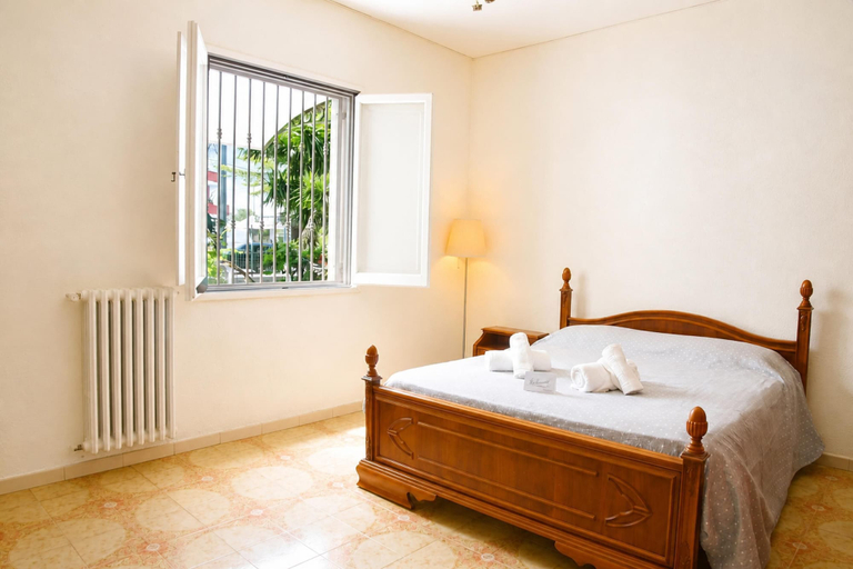 Room 1, Dimora San Pancrazio - Villa With Garden & Parking, Brindisi