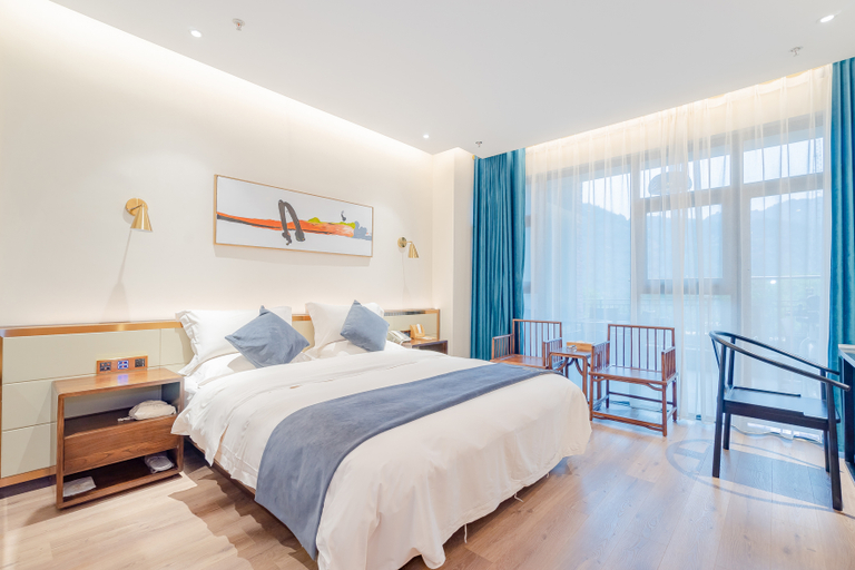 Bedroom 2, Yunlu garden hotel（Duyun sanxian museum branch）, Qiannan Buyei and Miao