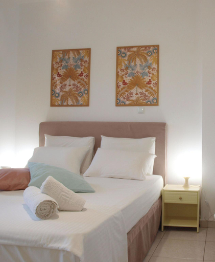 Bedroom 3, Theros Blu, Epirus