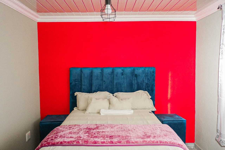 Bedroom 3, Shakwaneng Lodge, Sekhukhune