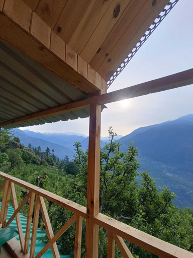 Property grounds 2, The Heritage Home Stay, Kullu