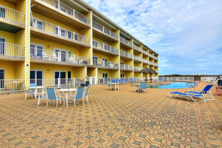 Room 3, Incredible Ocean Views Direct Beach Access Pool, Nueces